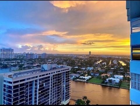 THIS CONDO HAS FABULOUS SOUTHERN VIEWS OF THE INTRA COASTAL - Beach Condo for sale in Hallandale Beach, Florida on Beachhouse.com