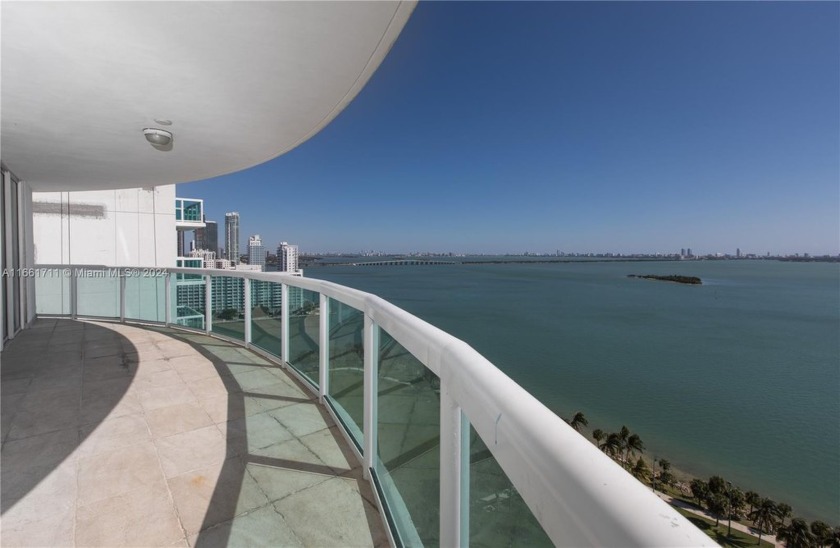 Stunning 3-bedroom, 3-bathroom condo featuring a spacious - Beach Condo for sale in Miami, Florida on Beachhouse.com