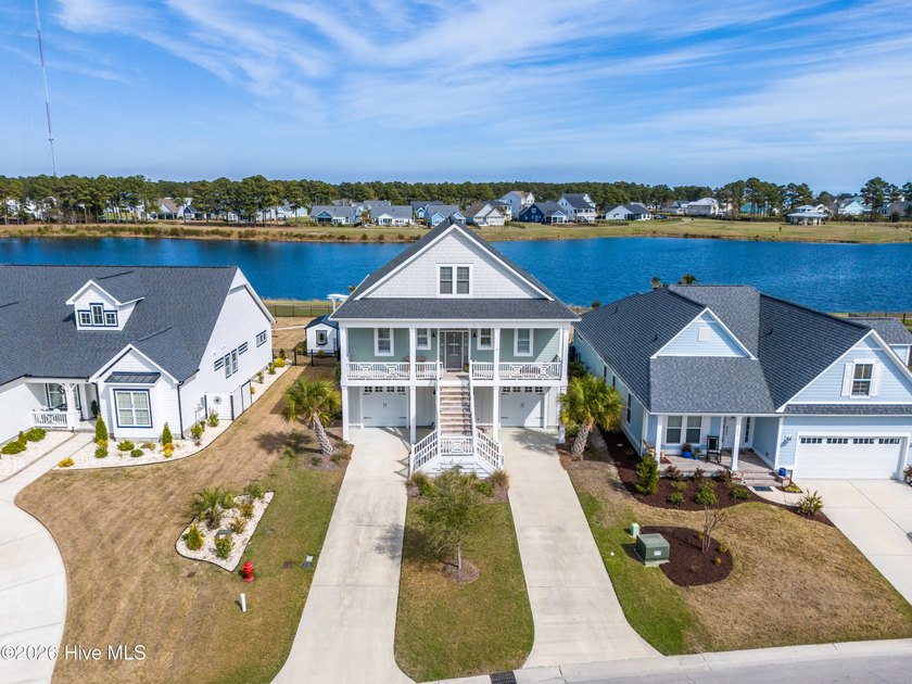 Welcome to Summerhouse on Everett Bay, the area's premier - Beach Home for sale in Holly Ridge, North Carolina on Beachhouse.com