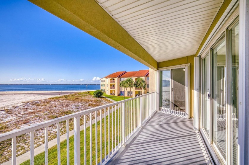 Discover your dream beach escape in this 3-bedroom 2 bath condo - Beach Condo for sale in Navarre, Florida on Beachhouse.com