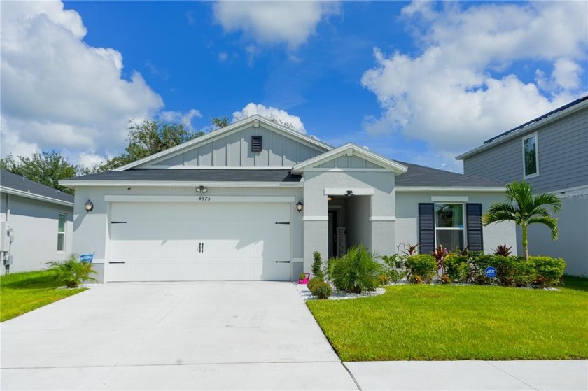 Stunning Home! Like new conditions. Built at the end of 2021 - Beach Home for sale in Kissimmee, Florida on Beachhouse.com