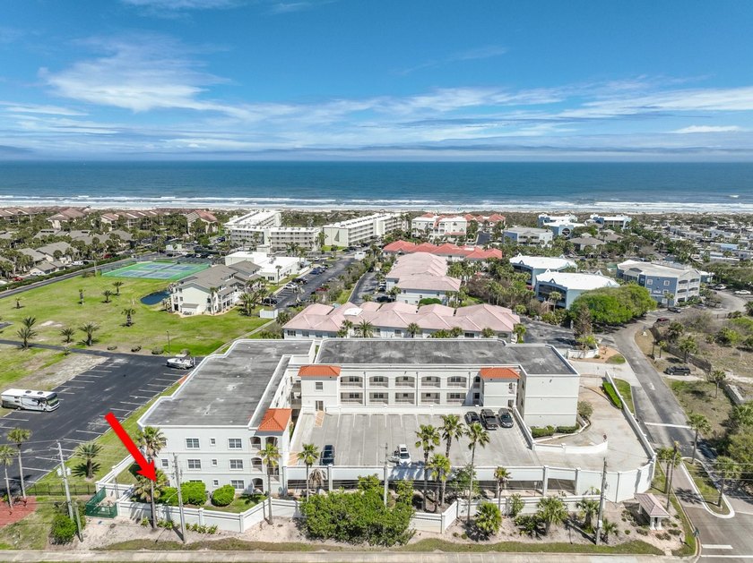 Located In Beautiful St. Augustine,Florida,This Deluxe - Beach Condo for sale in St Augustine, Florida on Beachhouse.com