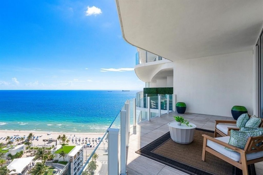 EXQUISITE OCEANFRONT LUXURY. Step into a realm of unparalleled - Beach Condo for sale in Fort Lauderdale, Florida on Beachhouse.com