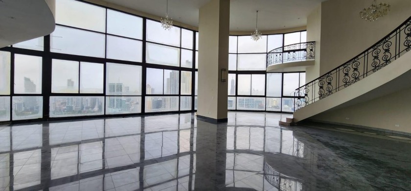 Luxury Penthouse for Sale in Paitilla, Panama City

Located in - Beach Home for sale in Panamá,  on Beachhouse.com