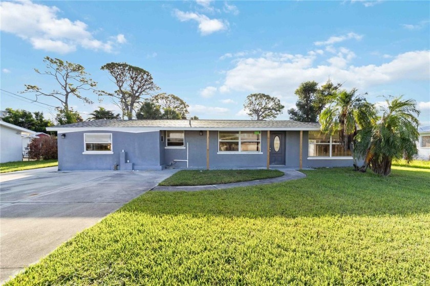 Under contract-accepting backup offers. One or more photo(s) has - Beach Home for sale in Englewood, Florida on Beachhouse.com