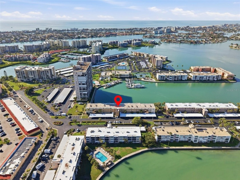 One or more photo(s) has been virtually staged. Discover a - Beach Condo for sale in South Pasadena, Florida on Beachhouse.com