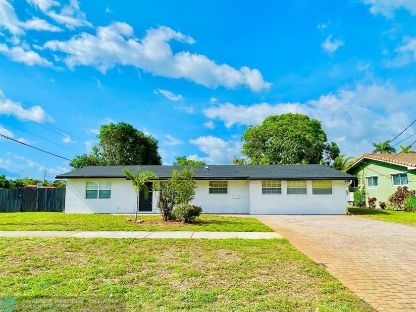 OFFERED UNDER APPRAISED VALUE! One of the largest 4/2 single - Beach Home for sale in Fort Lauderdale, Florida on Beachhouse.com