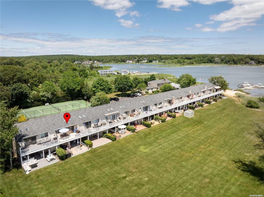 The waterfront getaway you have been searching for is now on the - Beach Home for sale in Hampton Bays, New York on Beachhouse.com