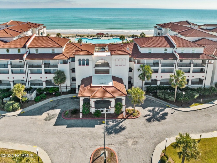 Experience the ultimate beach getaway at this oceanfront condo - Beach Condo for sale in North Topsail Beach, North Carolina on Beachhouse.com