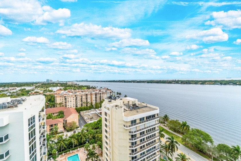 Expansive waterviews of Ocean and Intracoastal.  Renovated - Beach Condo for sale in West Palm Beach, Florida on Beachhouse.com