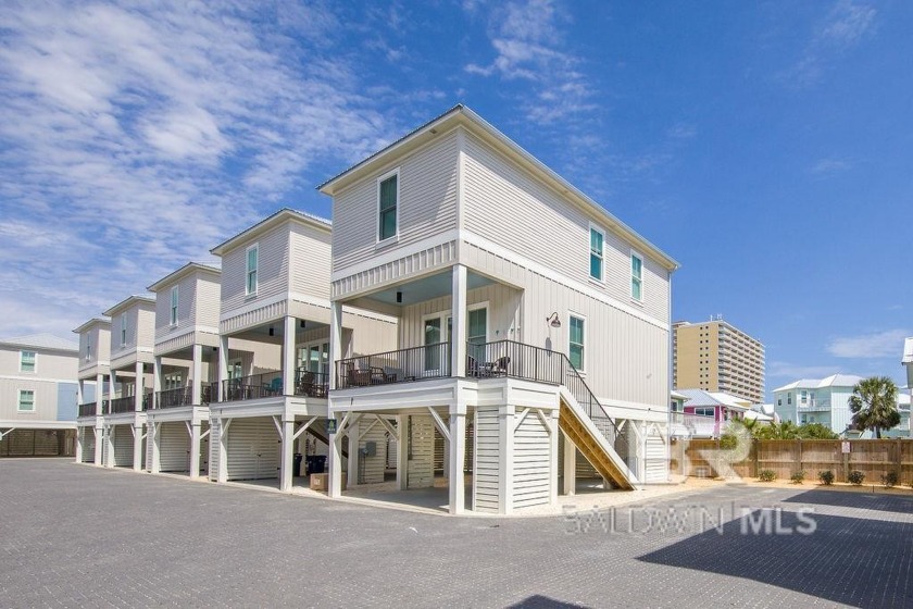 Great price, well under comps! Best priced FULLY FURNISHED, GOLD - Beach Home for sale in Gulf Shores, Alabama on Beachhouse.com