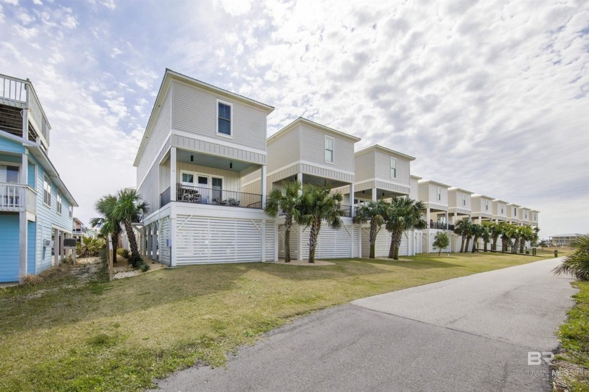Amazing 4 bedroom, Gold Fortified cottage with breathtaking - Beach Home for sale in Gulf Shores, Alabama on Beachhouse.com