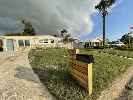 Discover this beautifully updated 3-bedroom, 2-bathroom home - Beach Home for sale in Panama City, Florida on Beachhouse.com