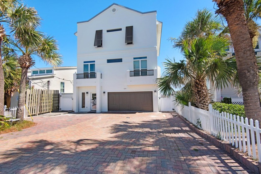 Discover Luxury Living In This Stunning Beach Home Complete With - Beach Home for sale in Miramar Beach, Florida on Beachhouse.com