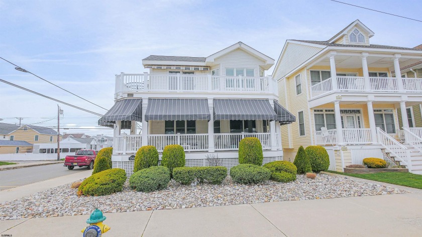 Walk in, sit down and relax!  This unit is completely turn key - Beach Condo for sale in Ocean City, New Jersey on Beachhouse.com