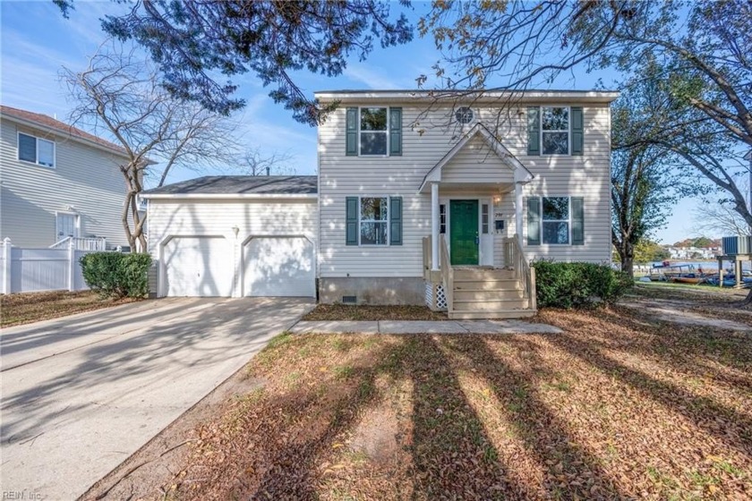 Recently rehabbed home on large lot with stunning water view! - Beach Home for sale in Hampton, Virginia on Beachhouse.com