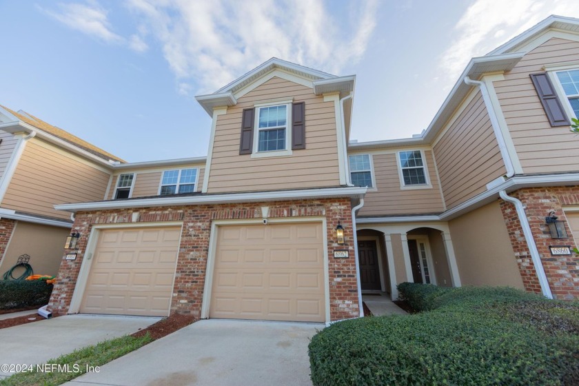 Beautiful water views from screened lanai in this 3/2.5 townhome - Beach Home for sale in Jacksonville, Florida on Beachhouse.com