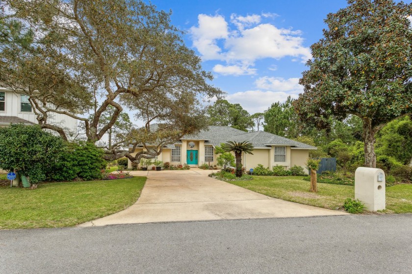 Out of this World Location! South Side of Hwy 98 - Emerald - Beach Home for sale in Mary Esther, Florida on Beachhouse.com