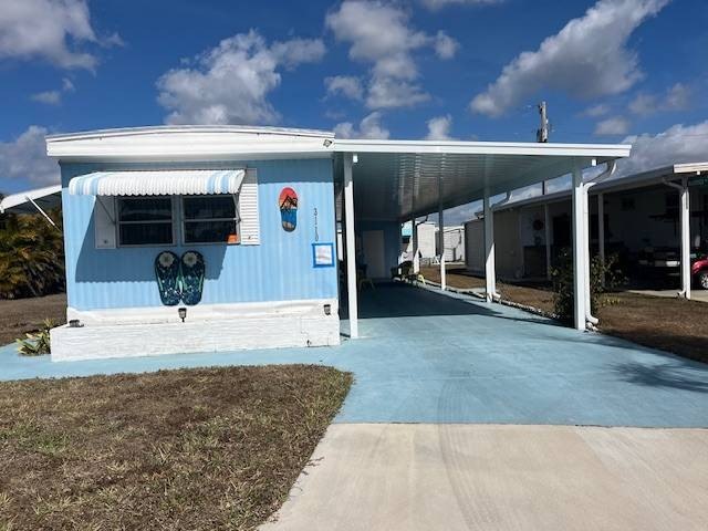 Come see this beautiful home in Much Desired Tamiami Village - Beach Lot for sale in North Fort Myers, Florida on Beachhouse.com