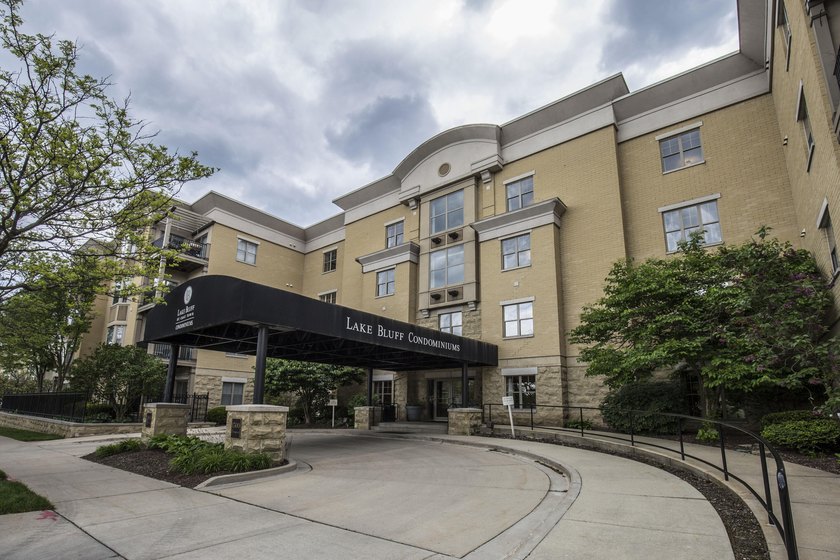 Experience premier Milwaukee living in this beautifully updated - Beach Condo for sale in Milwaukee, Wisconsin on Beachhouse.com