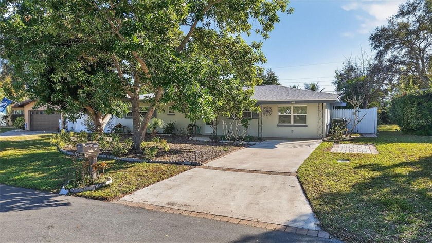 Under contract-accepting backup offers. This move-in ready fully - Beach Home for sale in Largo, Florida on Beachhouse.com
