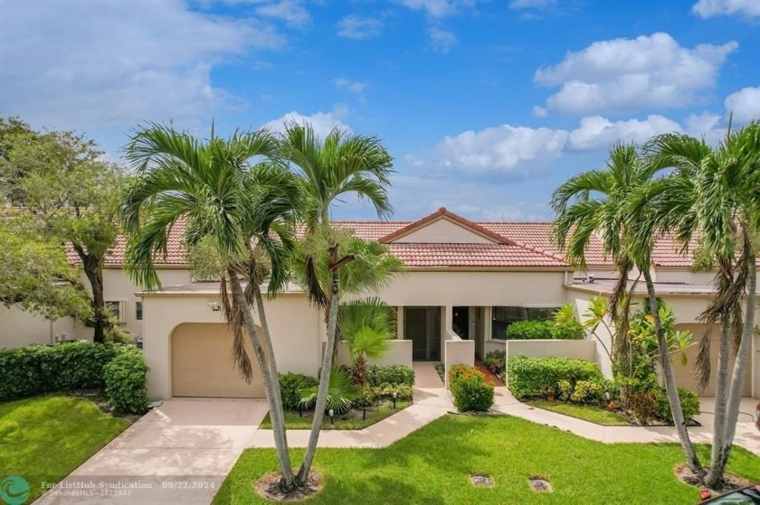 Welcome to  Aberdeen! This 2 bed, 2 bath villa with open - Beach Condo for sale in Boynton Beach, Florida on Beachhouse.com