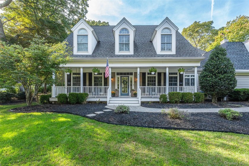 Welcome to 15 Crescent Court. This Plantation style home, at - Beach Home for sale in Wading River, New York on Beachhouse.com