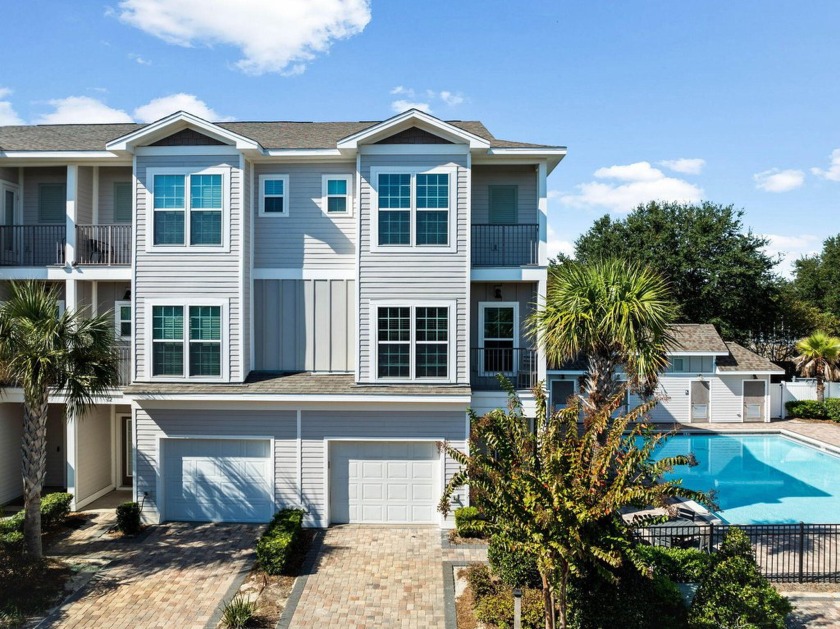 Driftwood Drive Townhomes is a 20 unit luxury complex - Beach Home for sale in Miramar Beach, Florida on Beachhouse.com