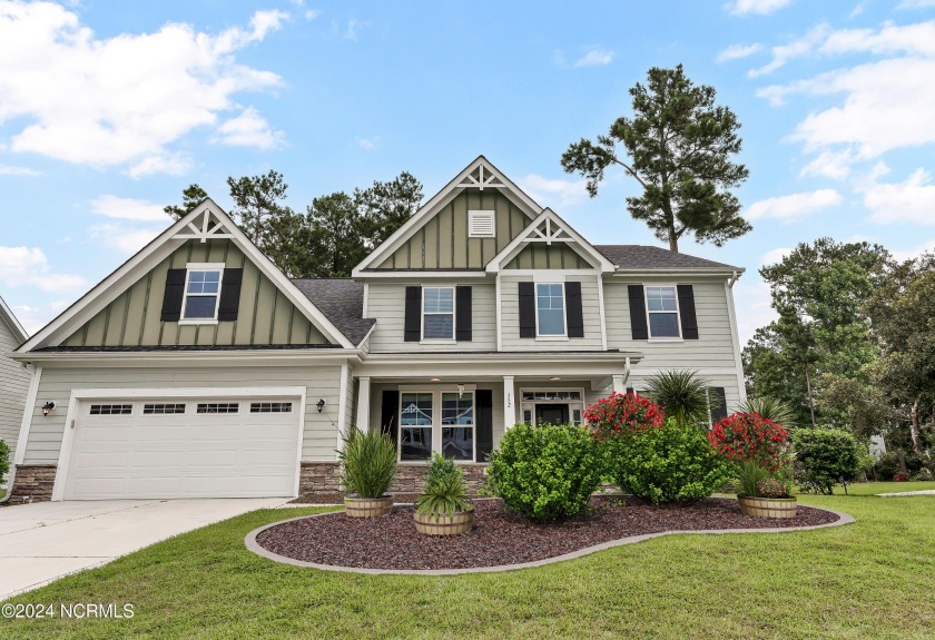 Welcome home to 352 W Goldeneye Lane, a stunning and expansive - Beach Home for sale in Sneads Ferry, North Carolina on Beachhouse.com