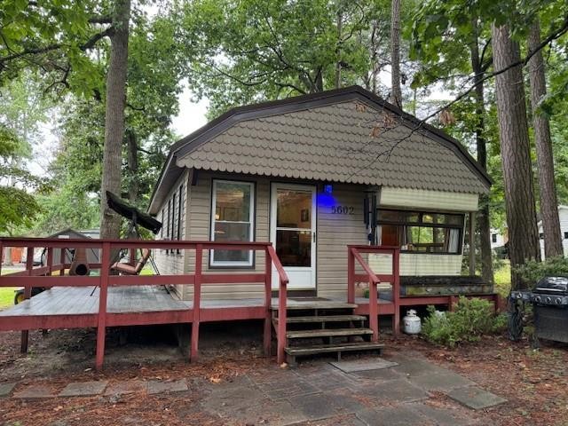 Nice camper with addition cottage in popular Trails End.  Two - Beach Home for sale in Horntown, Virginia on Beachhouse.com