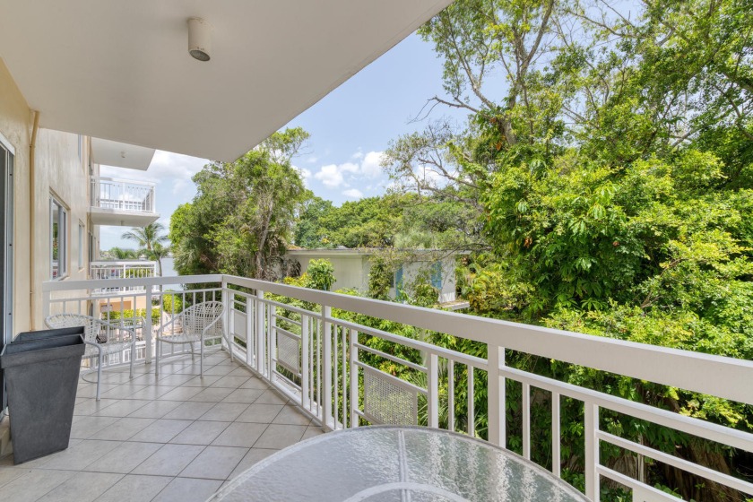 Sought after Lake Towers 2/2 with very private and beautiful - Beach Condo for sale in Palm Beach, Florida on Beachhouse.com