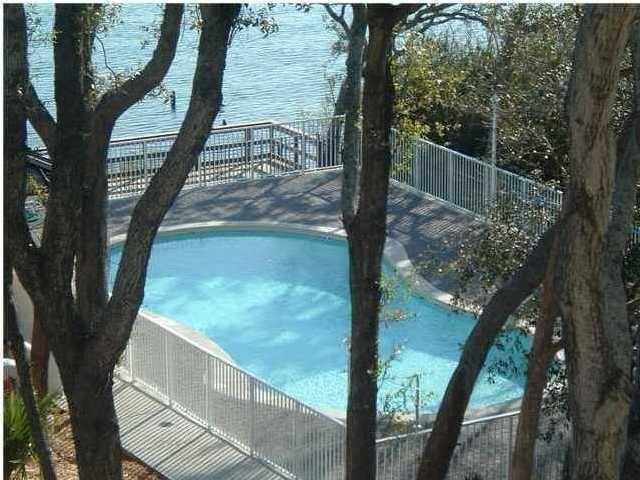 Beautiful condo on the first floor with a great downtown - Beach Condo for sale in Fort Walton Beach, Florida on Beachhouse.com