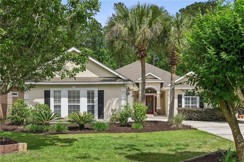This thoughtfully designed home offers exceptional flexibility - Beach Home for sale in Saint Marys, Georgia on Beachhouse.com