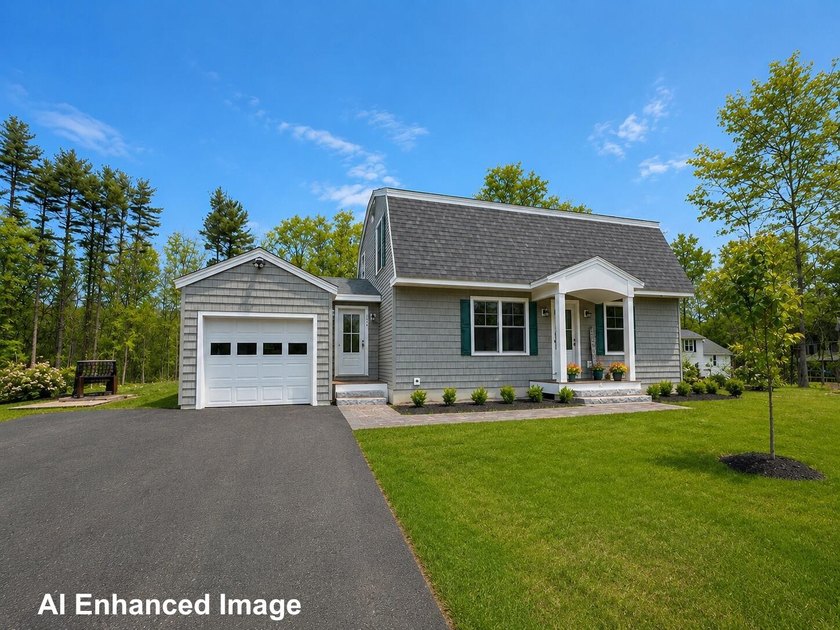 Welcome to 256 Berwick Road in Ogunquit -- a completely - Beach Home for sale in Ogunquit, Maine on Beachhouse.com