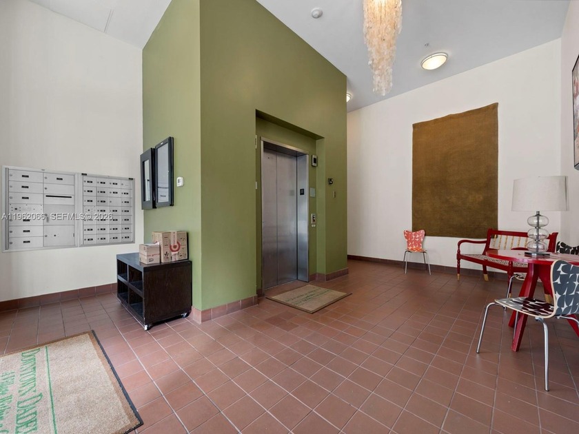 Superb location,sought-after Downtown Dadeland 2 bedroom, 2 bath - Beach Condo for sale in Miami, Florida on Beachhouse.com