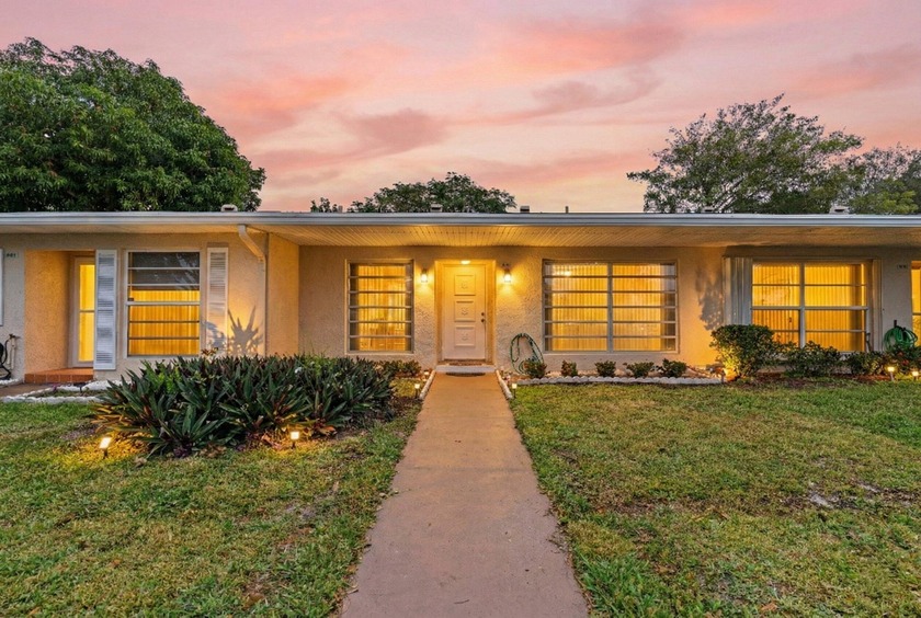 ABSOLUTELY GORGEOUS VILLA |  PRESTIGIOUS 55+ GATED COMMUNITY OF - Beach Home for sale in Boca Raton, Florida on Beachhouse.com