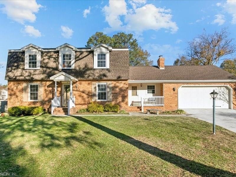 Waterfront living! This meticulously maintained 5 bedroom, 3.5 - Beach Home for sale in Poquoson, Virginia on Beachhouse.com