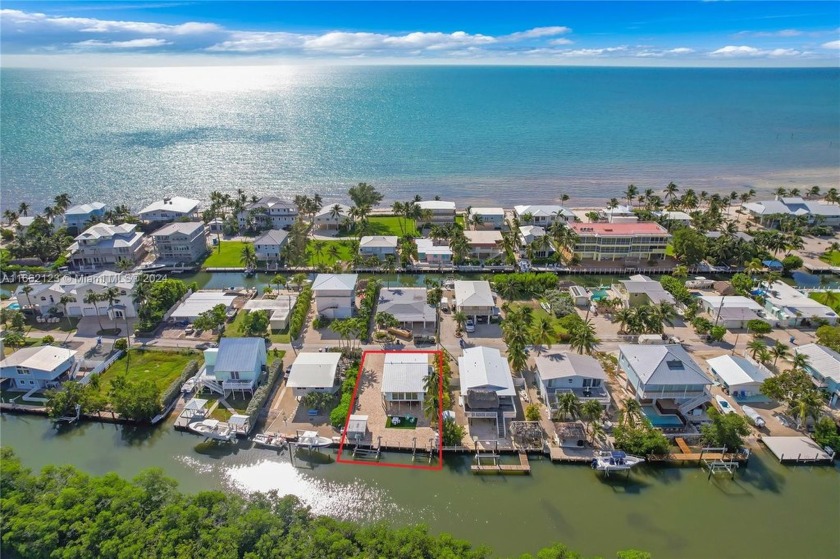 Welcome to this two story-waterfront property in the Florida - Beach Home for sale in Islamorada, Florida on Beachhouse.com