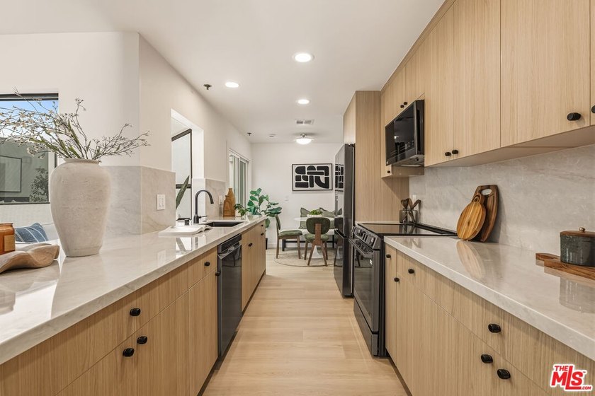Extensively renovated 2-bedroom, 2-bathroom second-floor - Beach Condo for sale in Marina Del Rey, California on Beachhouse.com