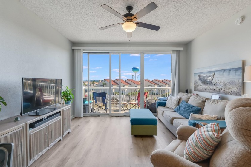 Step into this one-of-a-kind condo at the Palm Court Yacht Club! - Beach Condo for sale in Fort Walton Beach, Florida on Beachhouse.com