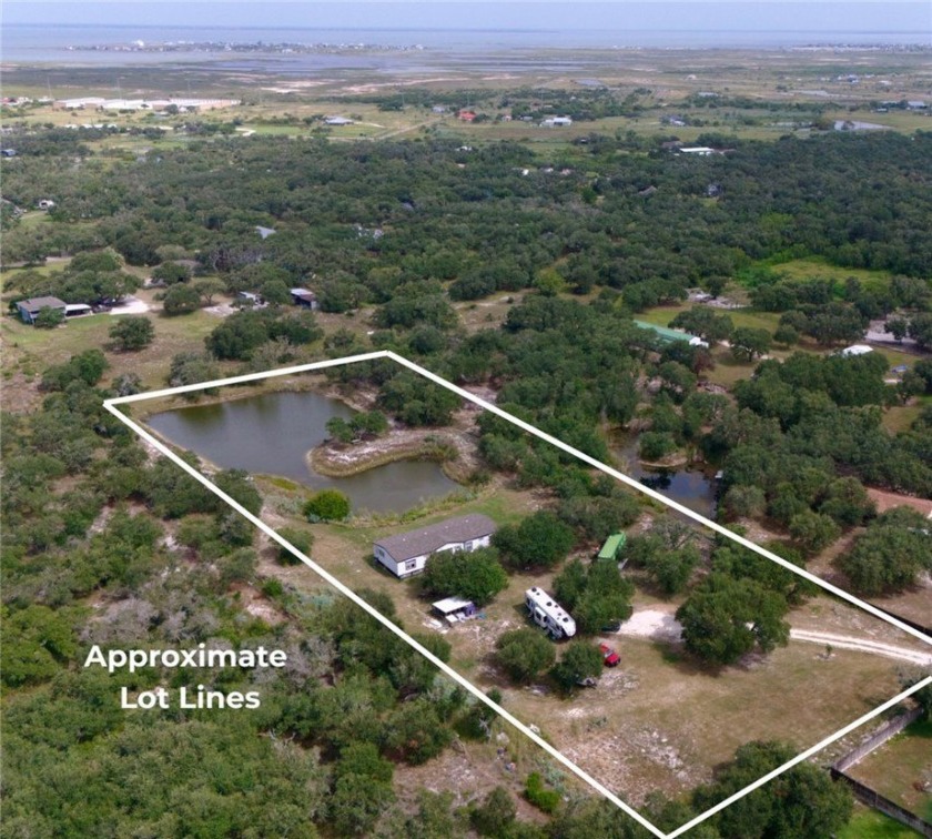 Discover an exceptional opportunity just 2 miles from the - Beach Commercial for sale in Rockport, Texas on Beachhouse.com