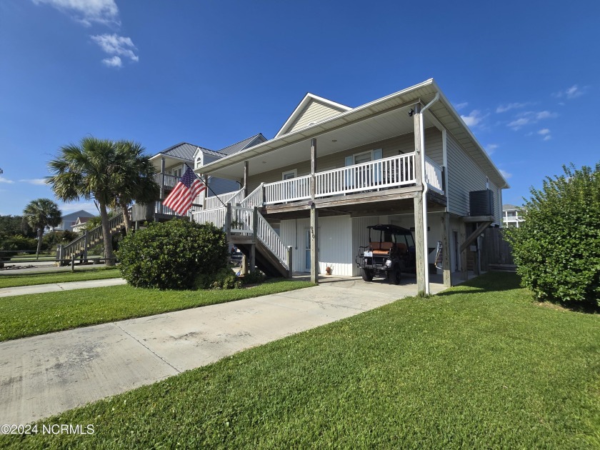 Stunning Endless Sunsets and Deep-Water Canal Cottage in Surf - Beach Home for sale in Surf City, North Carolina on Beachhouse.com