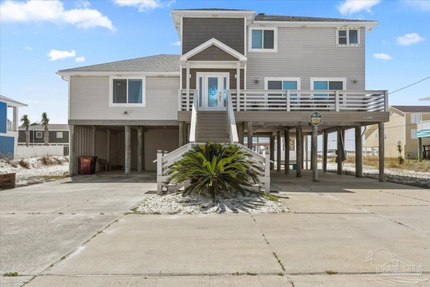 Fantastic Move in Ready Navarre Beach Home. 2422sf 4 bedroom 2 - Beach Home for sale in Navarre Beach, Florida on Beachhouse.com