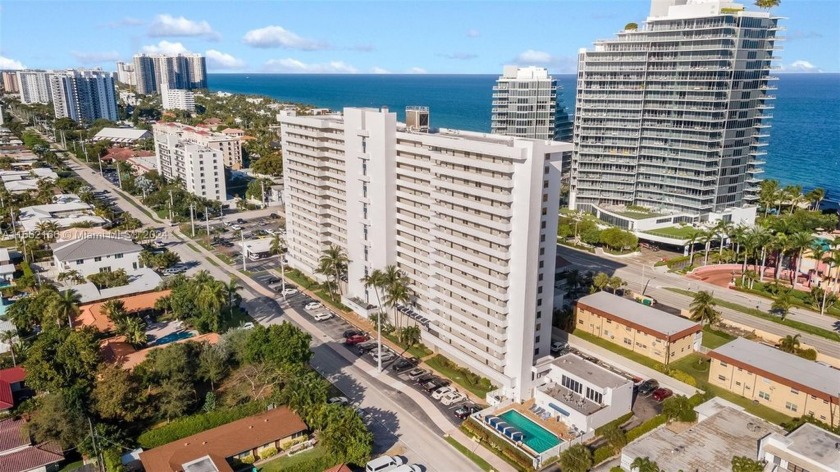 Great Low price!!! 1425 SQ Ft!!! - 1 Block from the Beach - 2/2 - Beach Condo for sale in Fort Lauderdale, Florida on Beachhouse.com