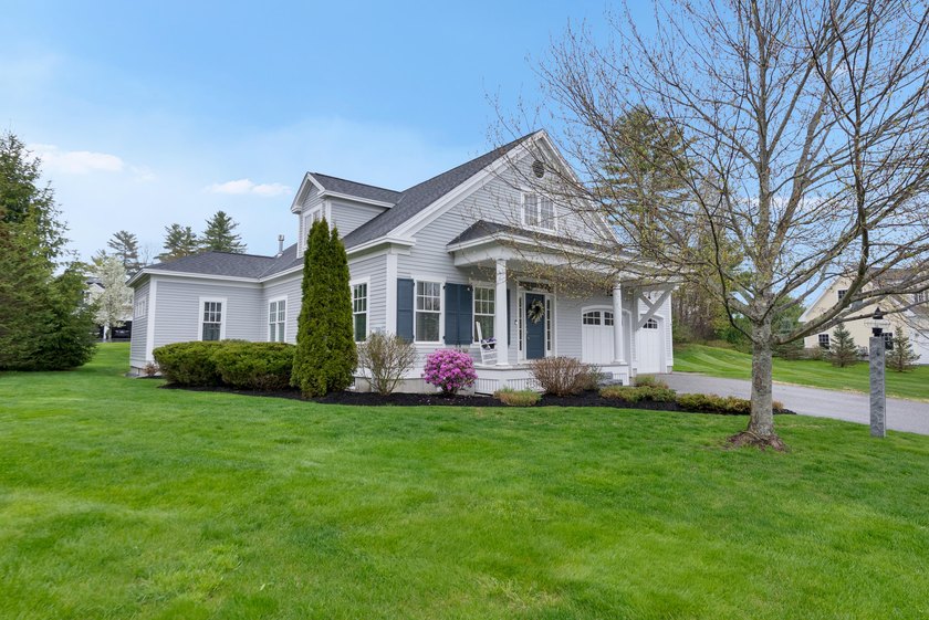 Gracefully positioned on a landscaped corner lot in the heart of - Beach Home for sale in Cumberland, Maine on Beachhouse.com