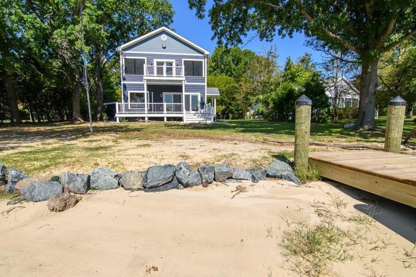 WATERFRONT HOME AT INTERSECTION OF UNDERHILL & PUNGOTEAGUE - Beach Home for sale in Onancock, Virginia on Beachhouse.com