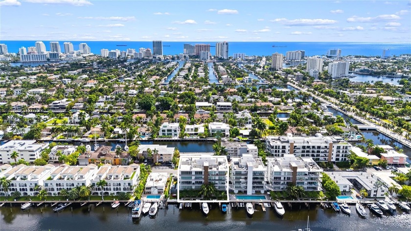 Stunning, custom designed penthouse in the coveted Las Olas area - Beach Condo for sale in Fort Lauderdale, Florida on Beachhouse.com