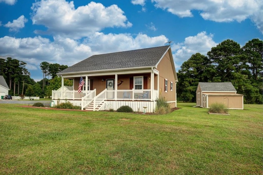 BACK ON THE MARKET THROUGH NO FAULT OF THE SELLER!  Move-in - Beach Home for sale in Greenbackville, Virginia on Beachhouse.com