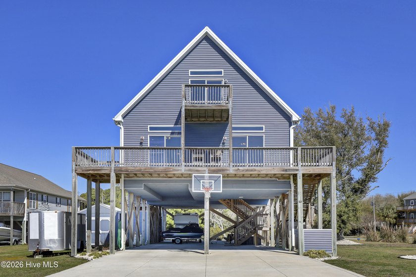 The listing agent is the seller and a licensed NC real estate - Beach Home for sale in Sneads Ferry, North Carolina on Beachhouse.com