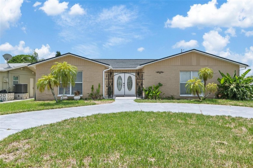 Lucrative Investment Opportunity - No HOA or CDD Fees!

This - Beach Home for sale in Hudson, Florida on Beachhouse.com